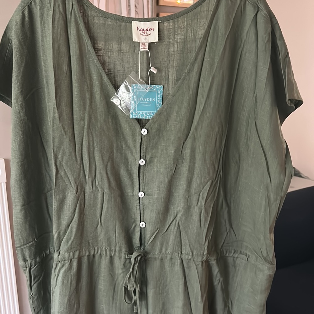 Linen button jumpsuit - Picture 3 of 7